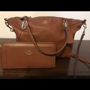 Coach purse and wallet